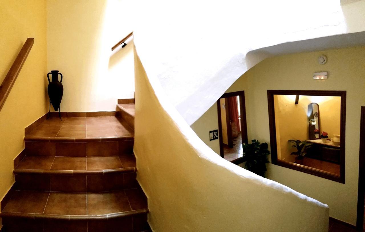 Podiumberg Hotel Quatretondeta Ngoại thất bức ảnh
