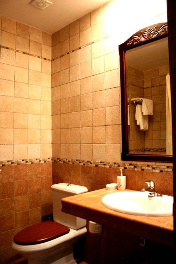 Podiumberg Hotel Quatretondeta Ngoại thất bức ảnh