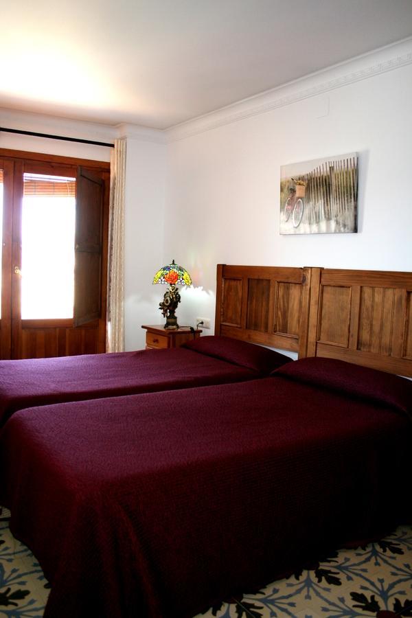 Podiumberg Hotel Quatretondeta Ngoại thất bức ảnh